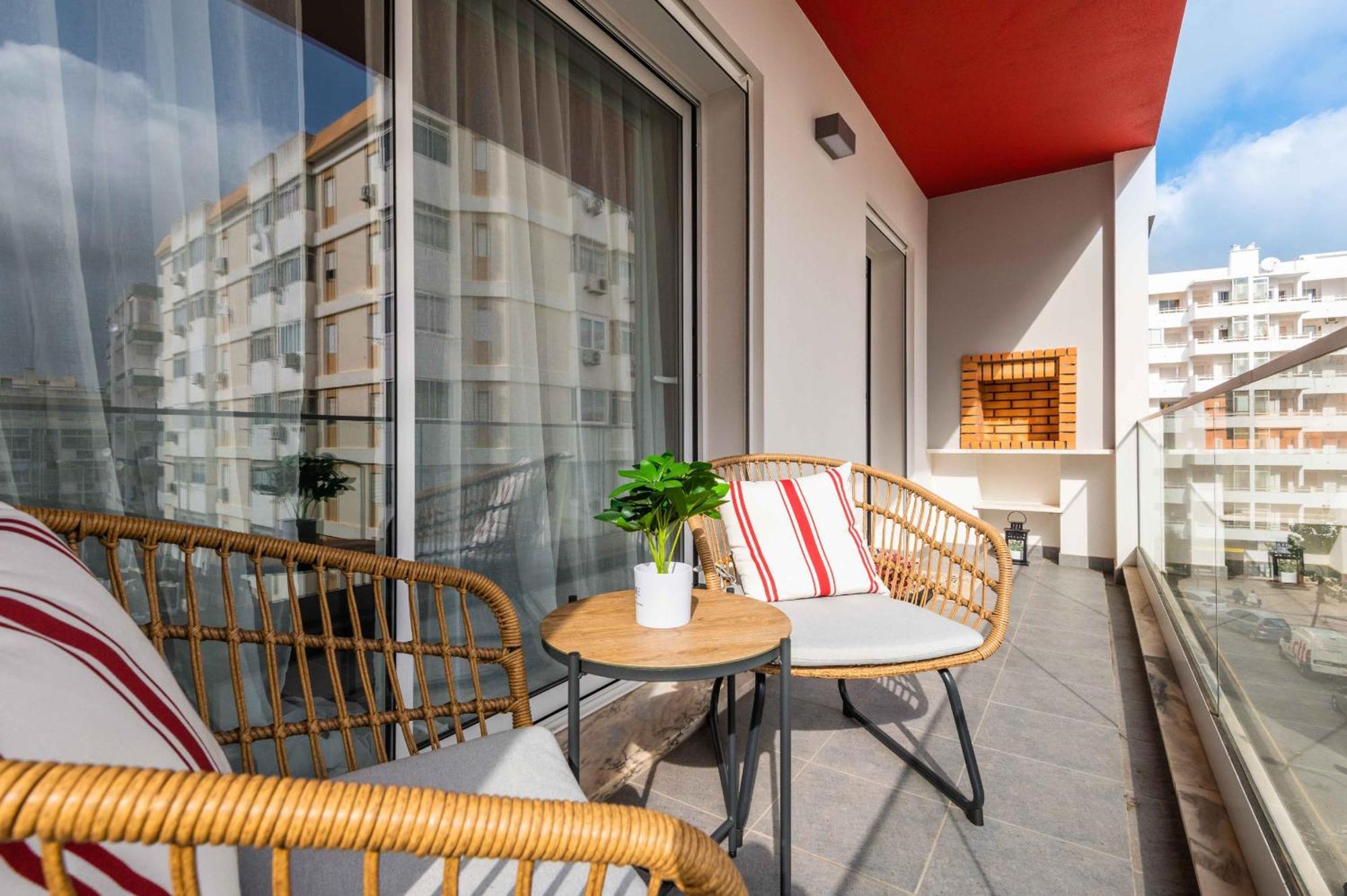 Caravelas 2-Bedroom Apartment With Pool - 50M From The Beach Armação de Pêra Zewnętrze zdjęcie