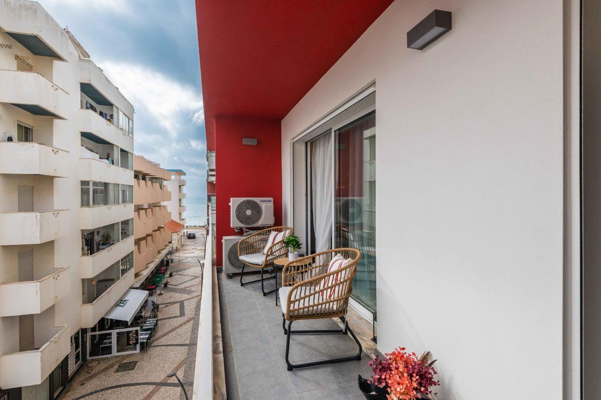 Caravelas 2-Bedroom Apartment With Pool - 50M From The Beach Armação de Pêra Zewnętrze zdjęcie